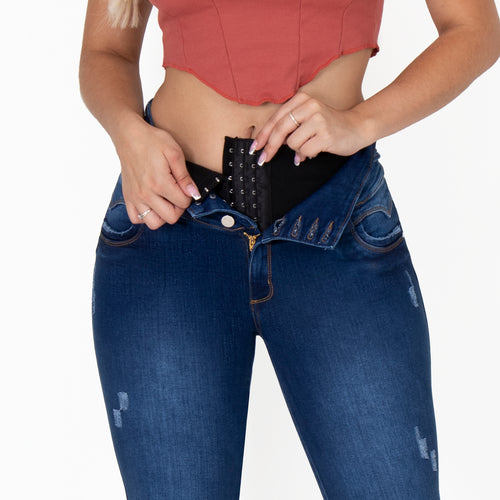 Jeans levanta cola con faja